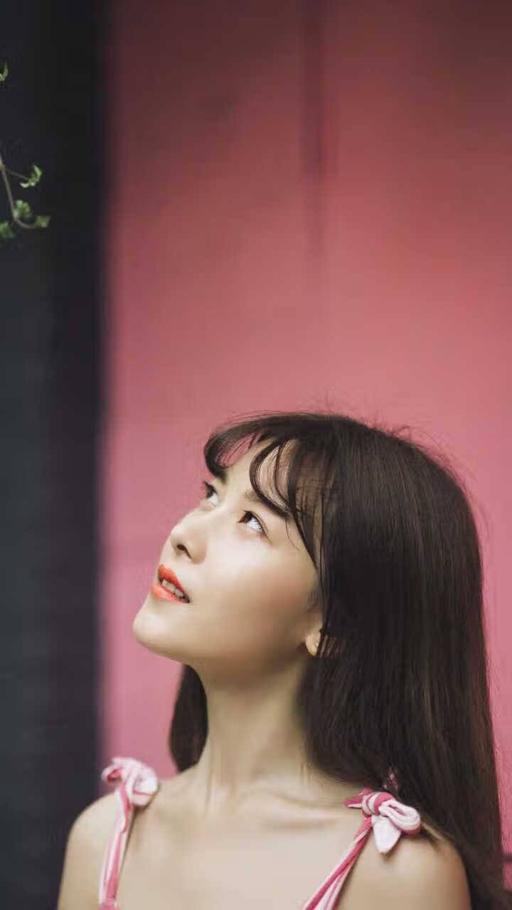 “最后一击定乾坤——全场焦点瞬间，燃爆全场”，最后一击歌词