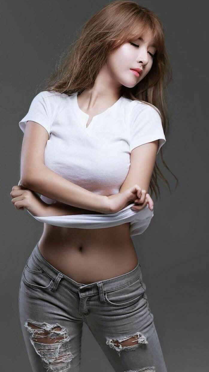 德国男子81公斤级举重选手在决赛中获得第九名,德国女子举重运动员