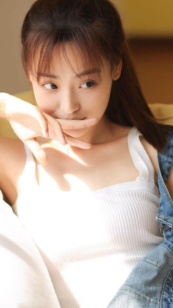 南特锋线灵活跑位增加得分可能，南特前锋